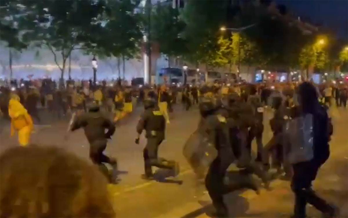  neredi u parizu zbog lige sampiona video 