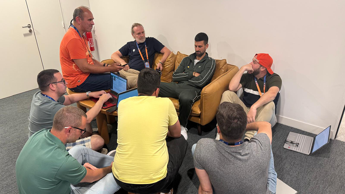  Novak Đoković neobičan razgovor sa medijima na Rolan Garosu 