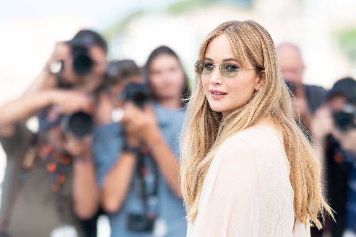  Dženifer Lorens o plastičnim operacijama 