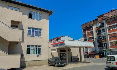  Ženu ujela zmija u sanskom mostu 