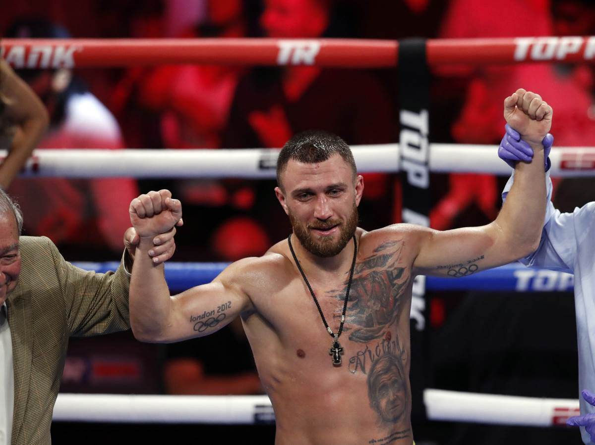  Vasili Lomačenko je završio boksersku karijeru 