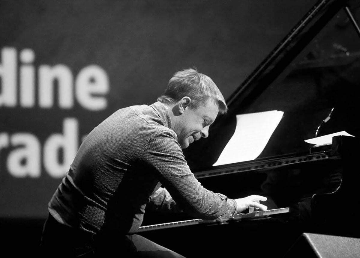  Objavljeno kada su komemoracija i sahrana sina Arsena Dedića, Matije 