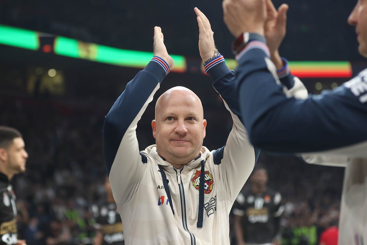  Marko Nikolić napustio CSKA i preuzima AEK 