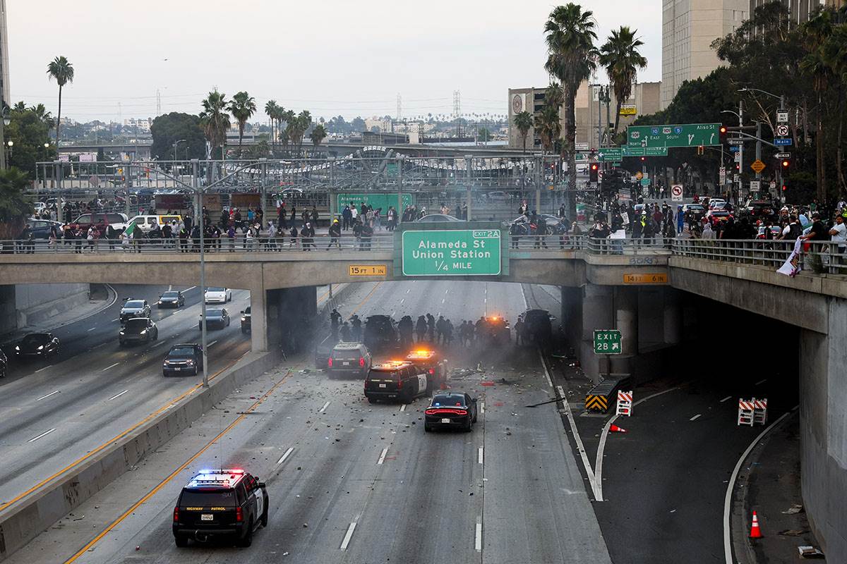  Policijski čas u Los Anđelesu 