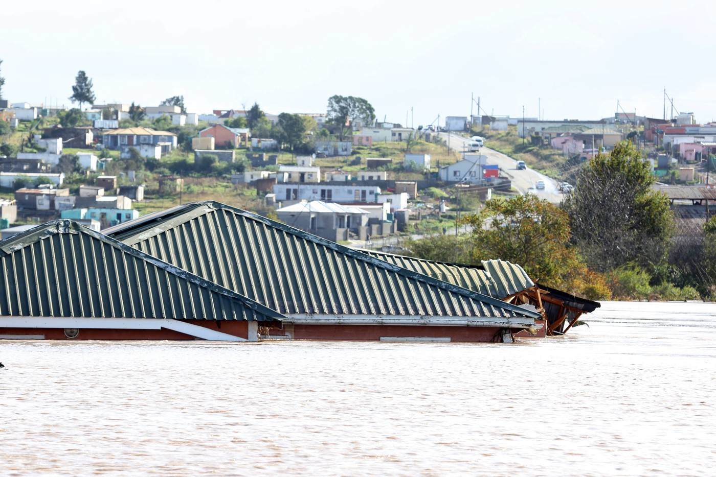  Ekstremno vrijeme poharalo Južnu Afriku: Obilne kiše i poplave odnijele desetine života, među žrtvama i šest učenika 