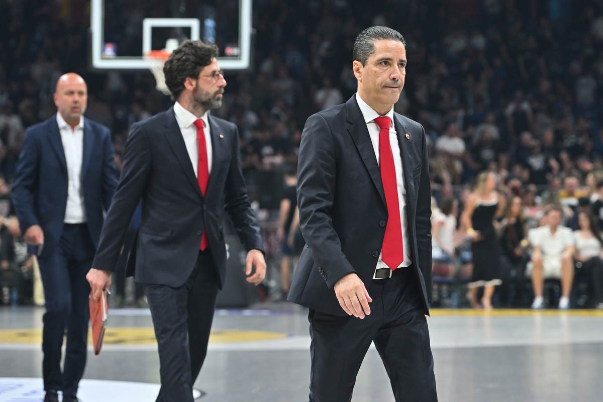  Janis Sferopulos o eliminaciji Crvene zvezde u Superligi Srbije 