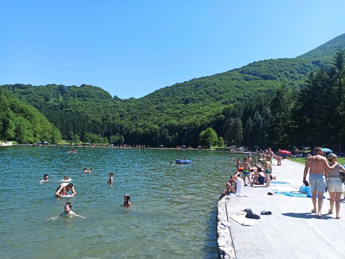  Sunčano i toplo u većini krajeva: Temperature do 33 stepena 