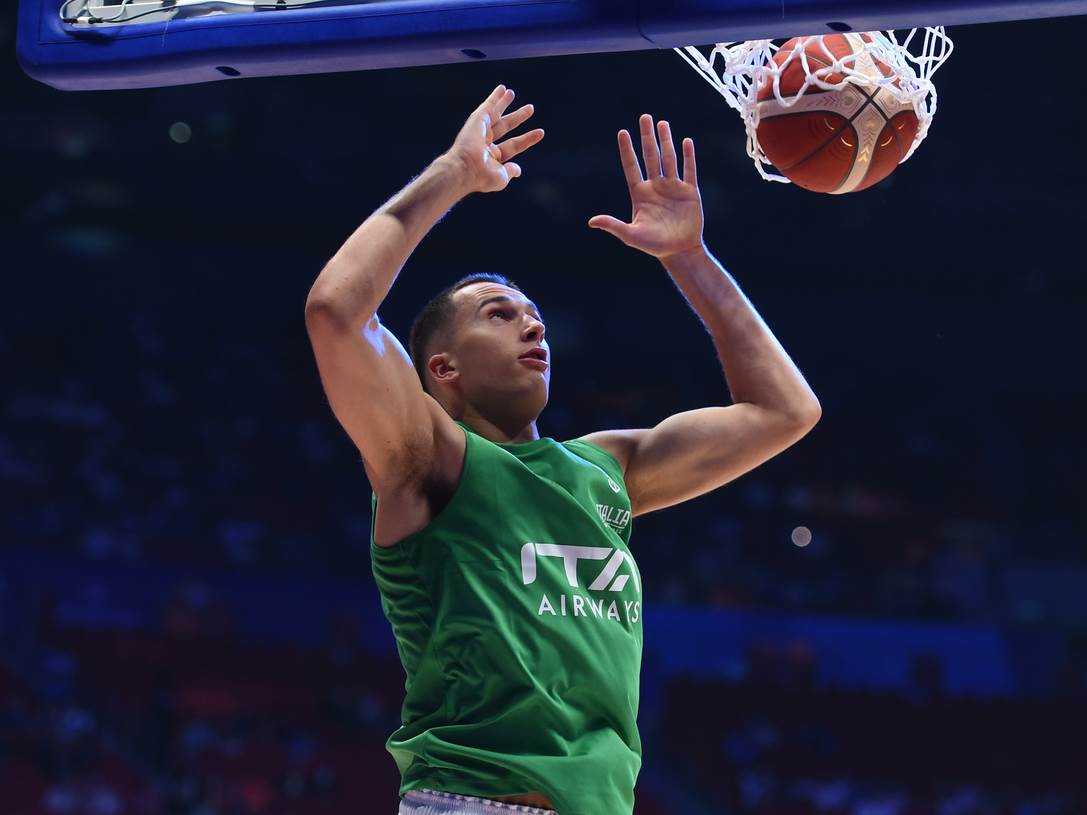  Osipaju se redovi Albe 