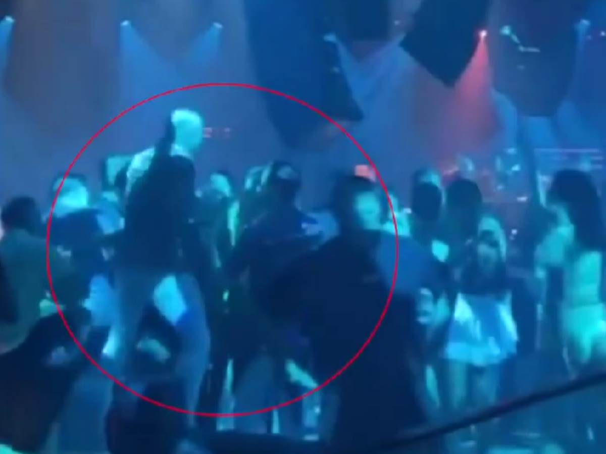  Konor Mekgregor prebio čovjeka u klubu 