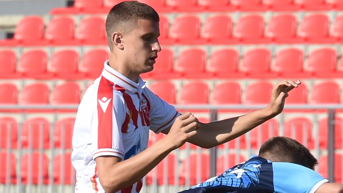  Veljko Žurić prešap u Čukarički 