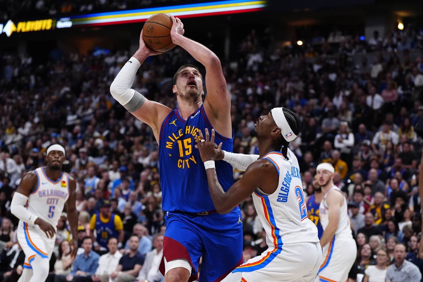  Kritike na račun Šeja Gildžes-Aleksandera 