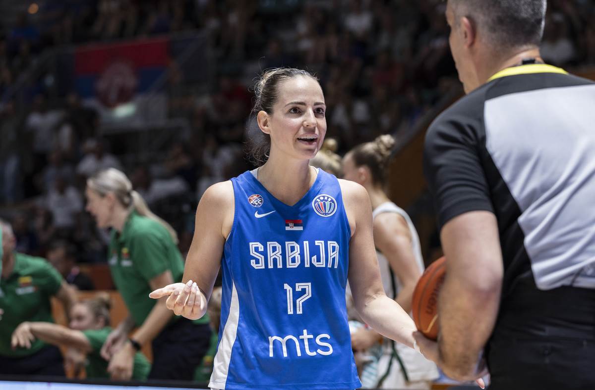  Košarkašice Srbije poražene od Slovenije 