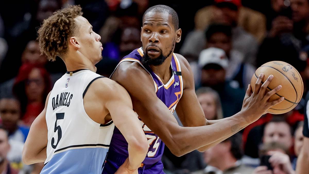  Finiks Sansi trejdovali Kevina Durenta u Hjuston 