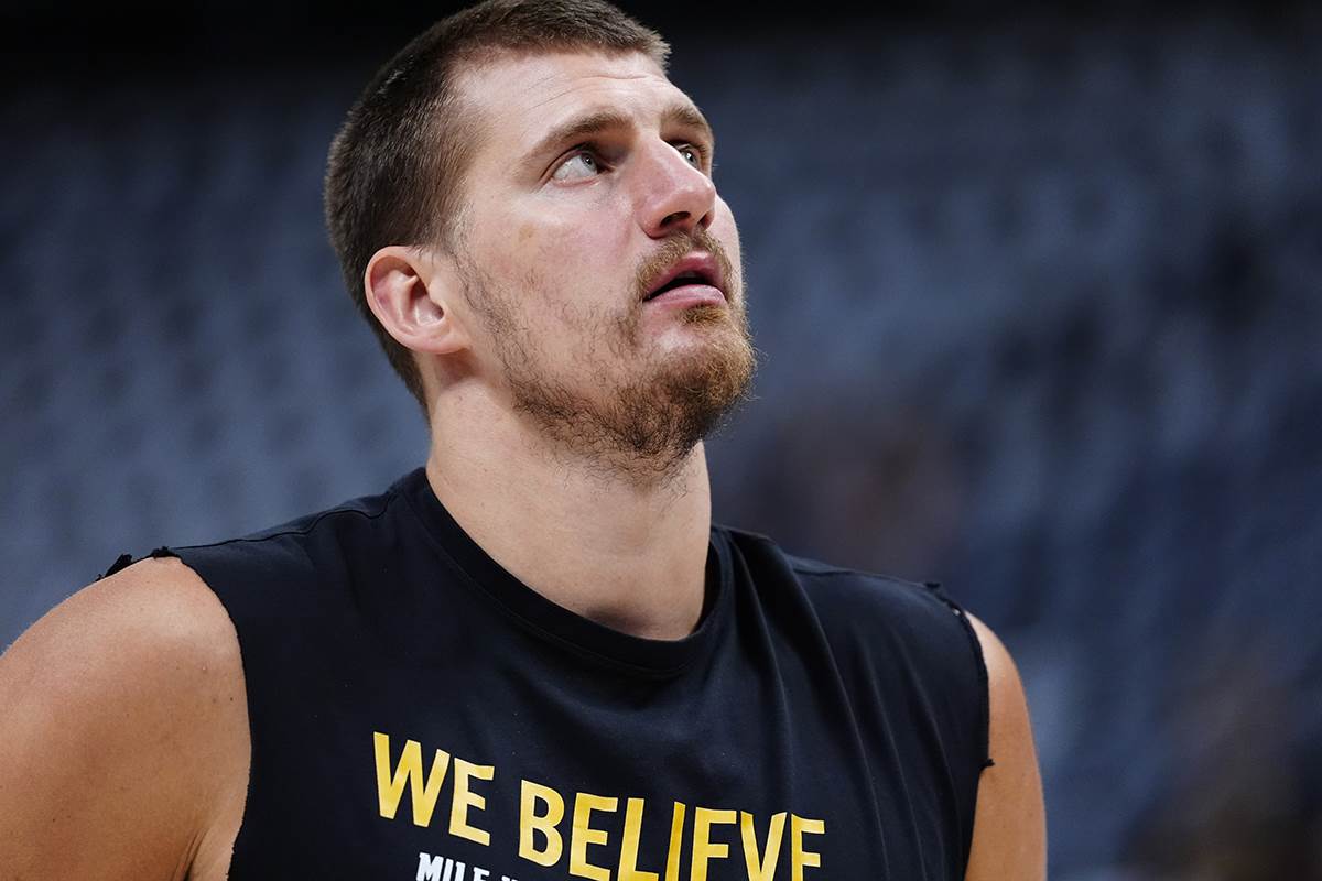 Da li će Nikola Jokić produžiti ugovor sa Denverom Da li će Nikola Jokić produžiti ugovor sa Denverom