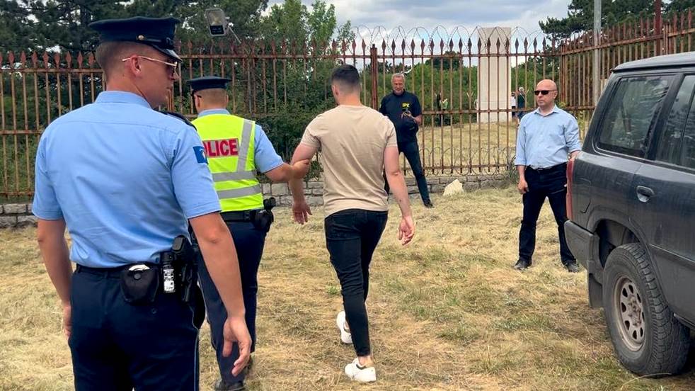  Više Srba privedeno na Gazimestanu 