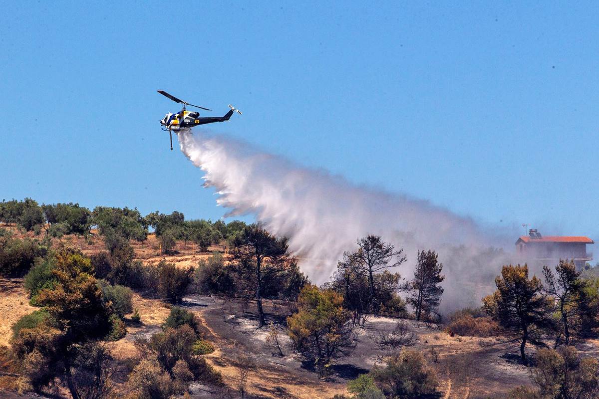  Buknuo veliki požar kod Splita 