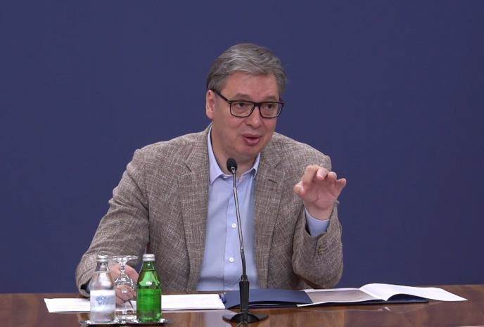  "Biće još hapšenja, radimo na identifikaciji lica": Vučić o sukobu policije i građana tokom protesta 