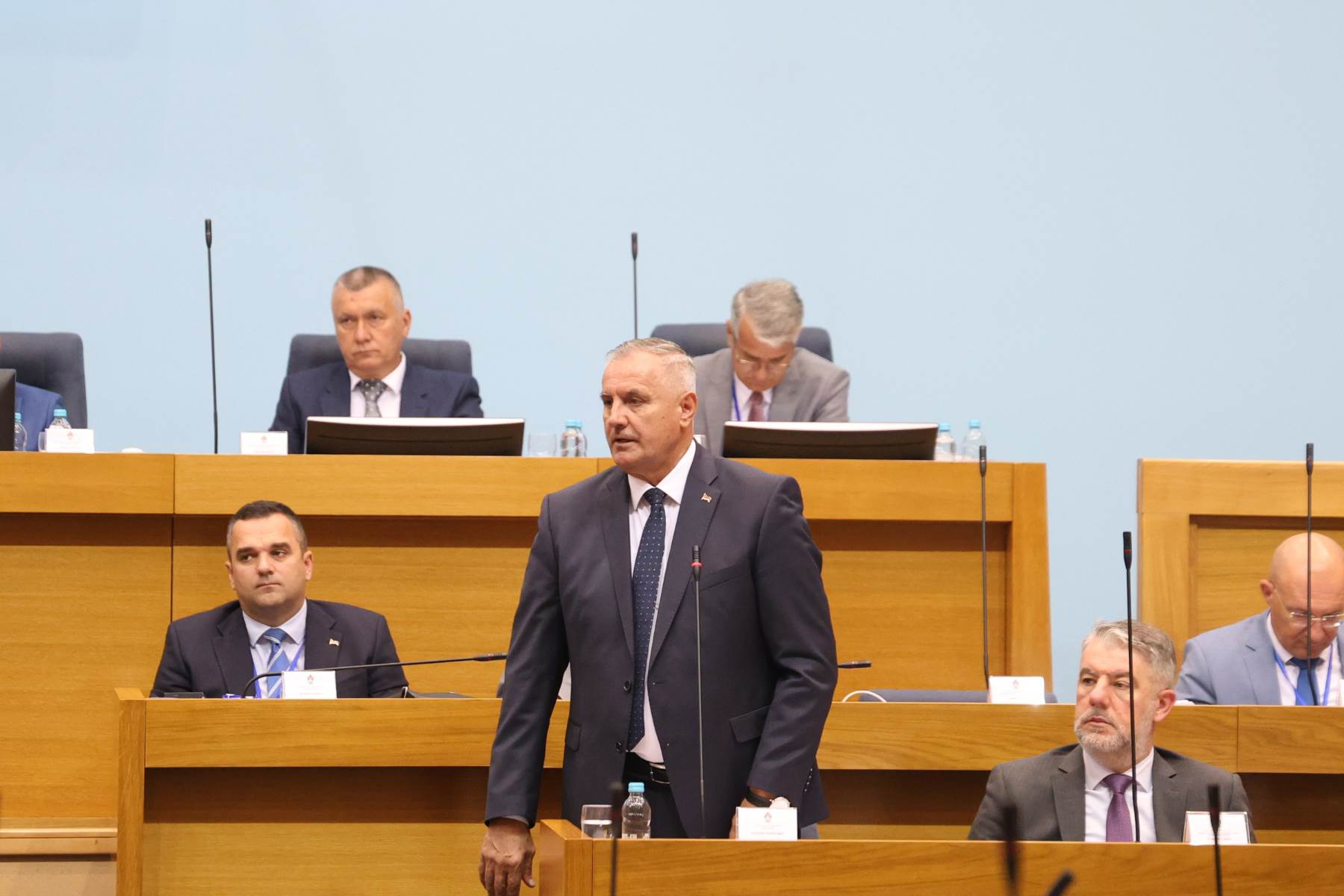 Višković tvrdi da su mjere u javnim preduzećima dale rezultate Višković tvrdi da su mjere u javnim preduzećima dale rezultate