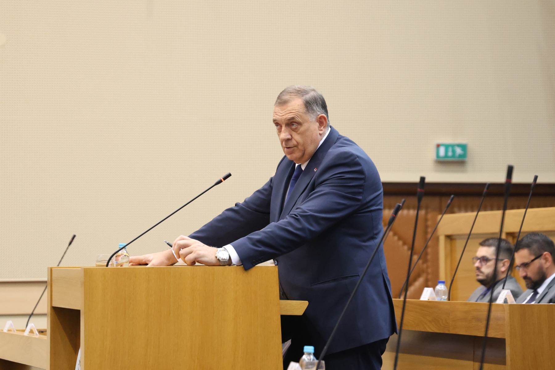 Dodik vrijeđao opoziciju u NSRS Dodik vrijeđao opoziciju u NSRS