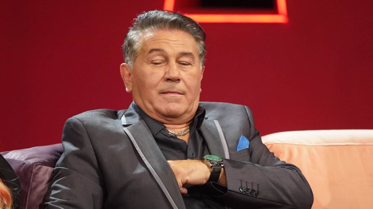 Halid Muslimović izgubio na sudu, ljubavnici mora da plati 70000 e Halid Muslimović izgubio na sudu, ljubavnici mora da plati 70000 e