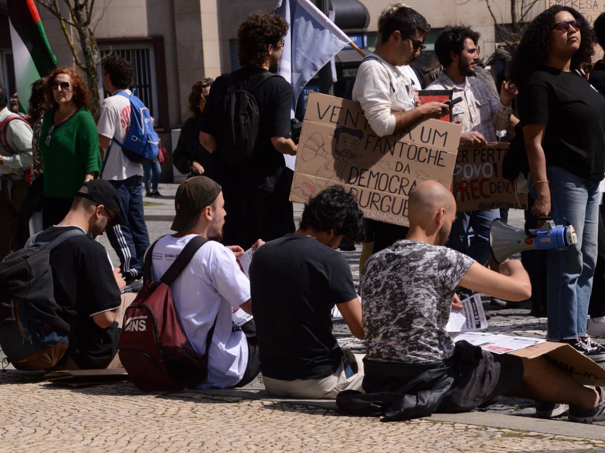 Demokratija gubi trku kod generacije Z Demokratija gubi trku kod generacije Z