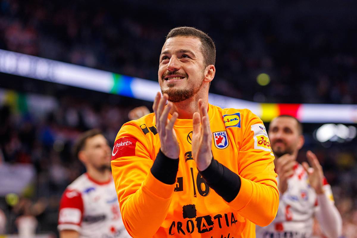  filip ivic igra za vojvodinu a išao na tompsonov koncert 