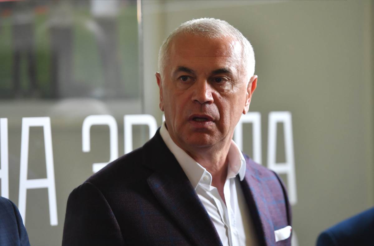  Zvezdan Terzić pozdravio dolazak Domenika Mesine 