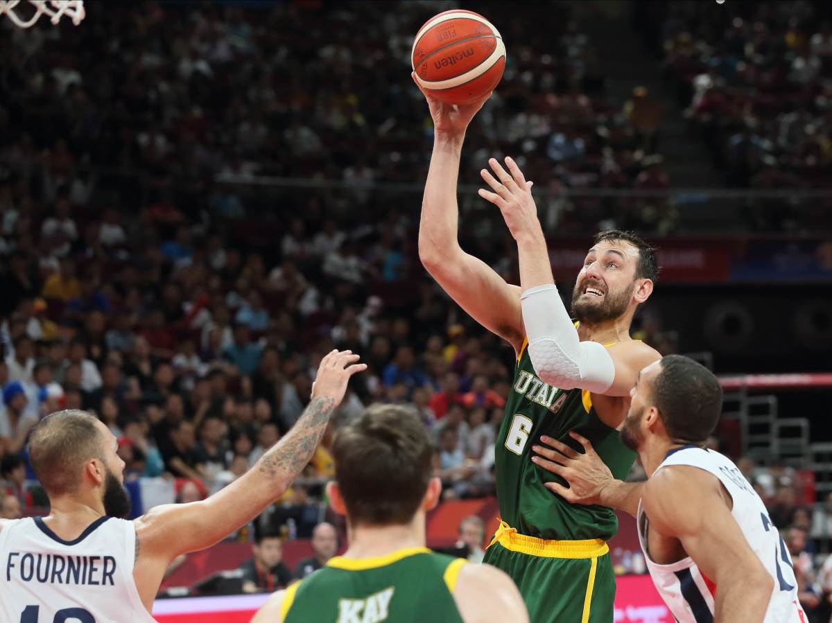  Endrju Bogut 