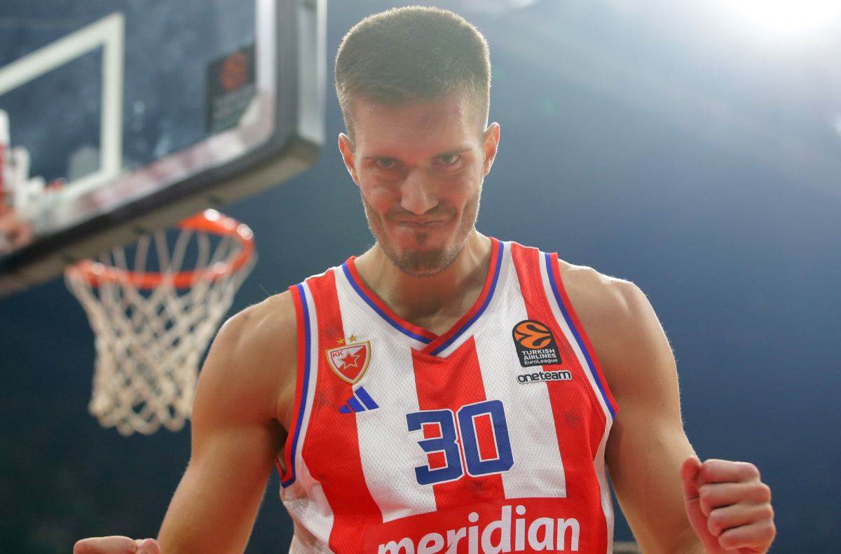  Petrušev sve dalje od Crvene zvezde  