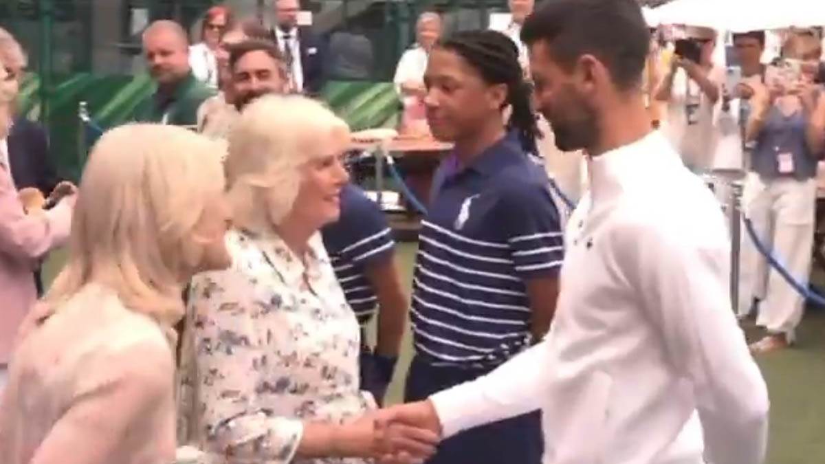 Novak Đoković upoznao kraljicu Kamilu Novak Đoković upoznao kraljicu Kamilu