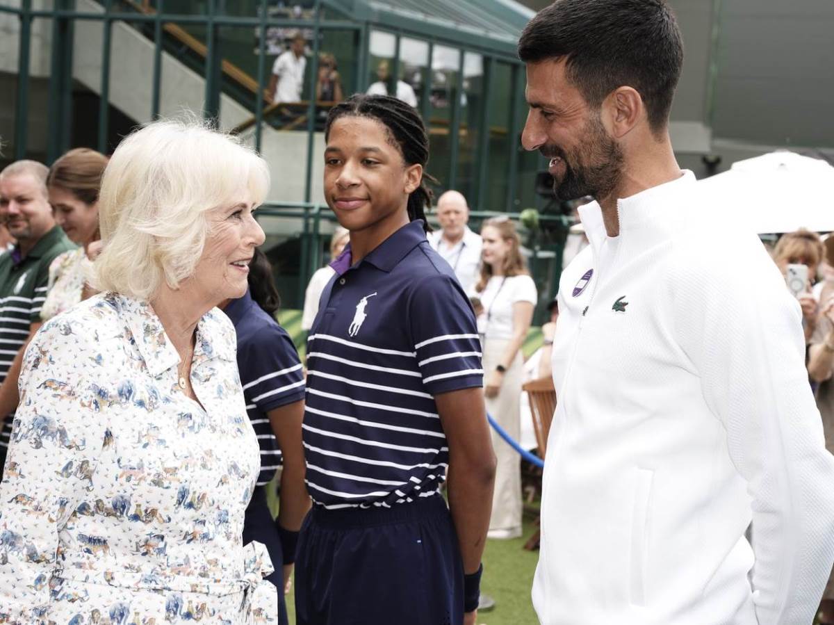  Britanska kraljica želi da odsjedne u vili Novaka Đokovića u Crnoj Gori 