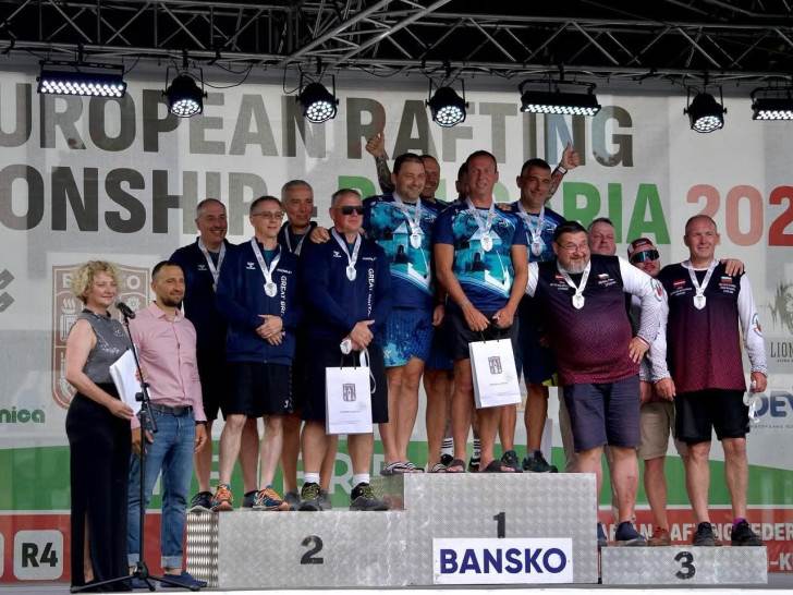  Banjalučki rafteri zlatni u Bugarskoj: Dajak objedinio titule prvaka svijeta i Evrope 