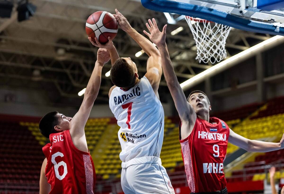 Ognjen Radošić novi igrač Crvene zvezde Ognjen Radošić novi igrač Crvene zvezde