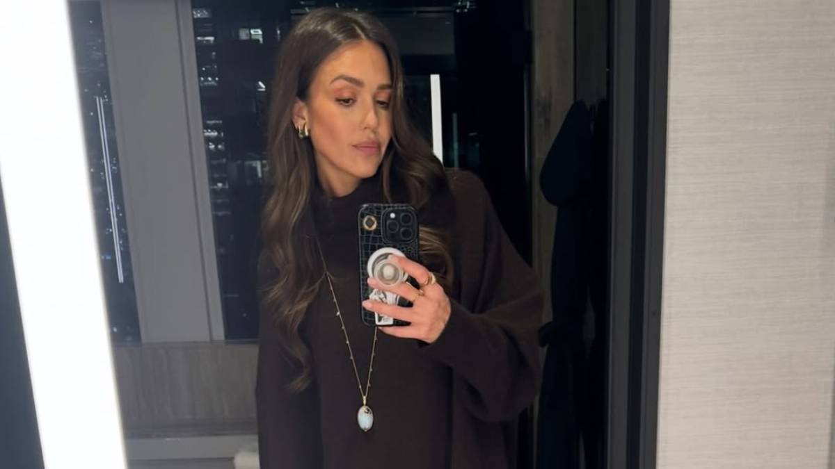  Džesika Alba viđena sa Danijem Ramirezom 