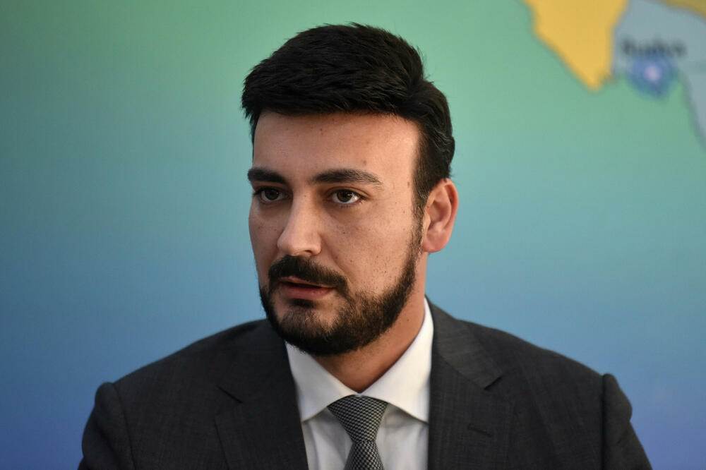 5615185_yajednica-opstina-potpisivanje-ugovora-24_ls.jpg 5615185_yajednica-opstina-potpisivanje-ugovora-24_ls.jpg