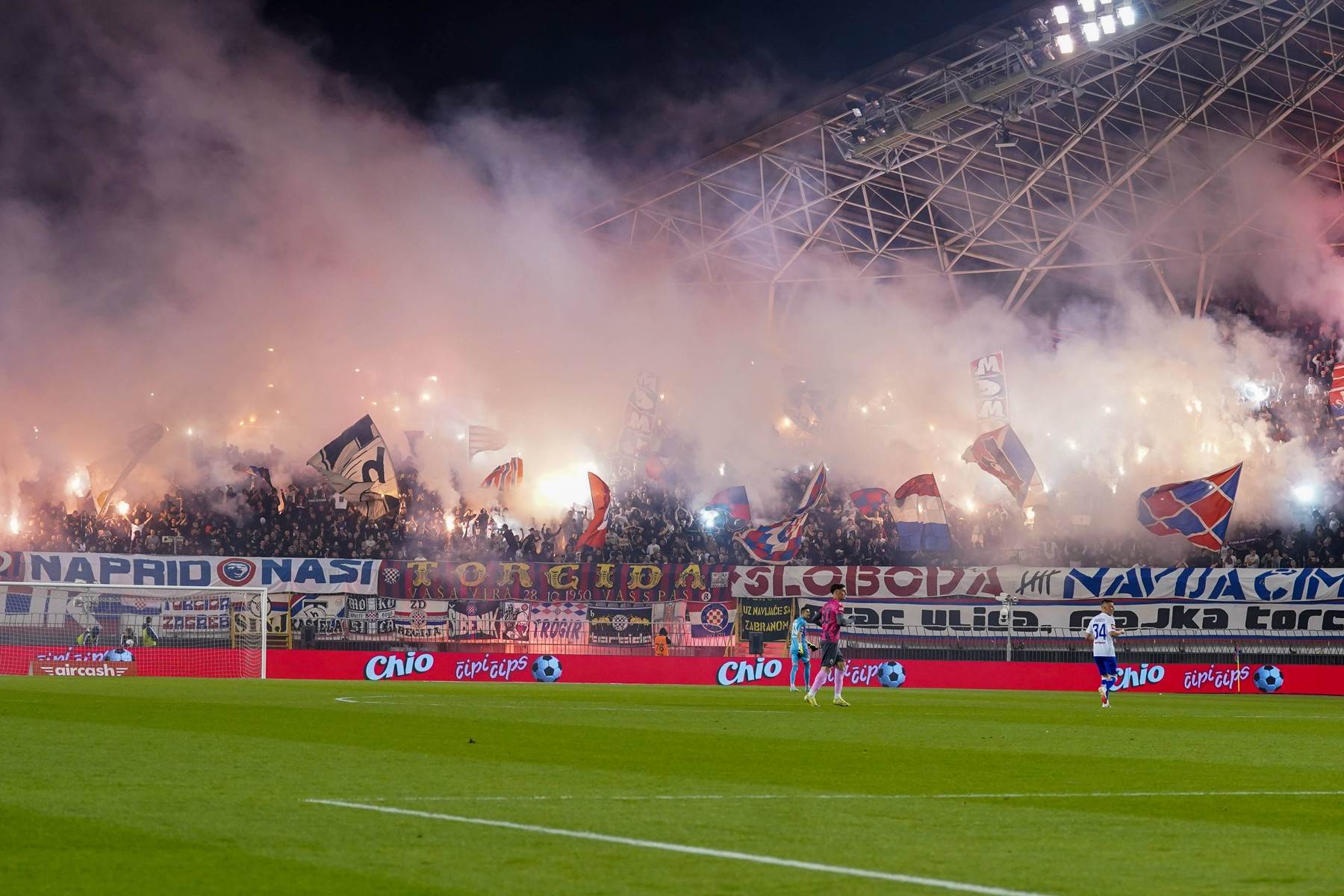  Da li će Poljud biti srušen 