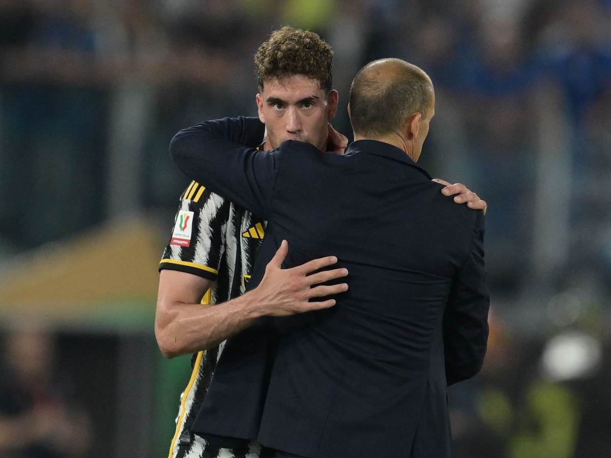  Sprema se razmjena igrača između Milana i Juventusa 