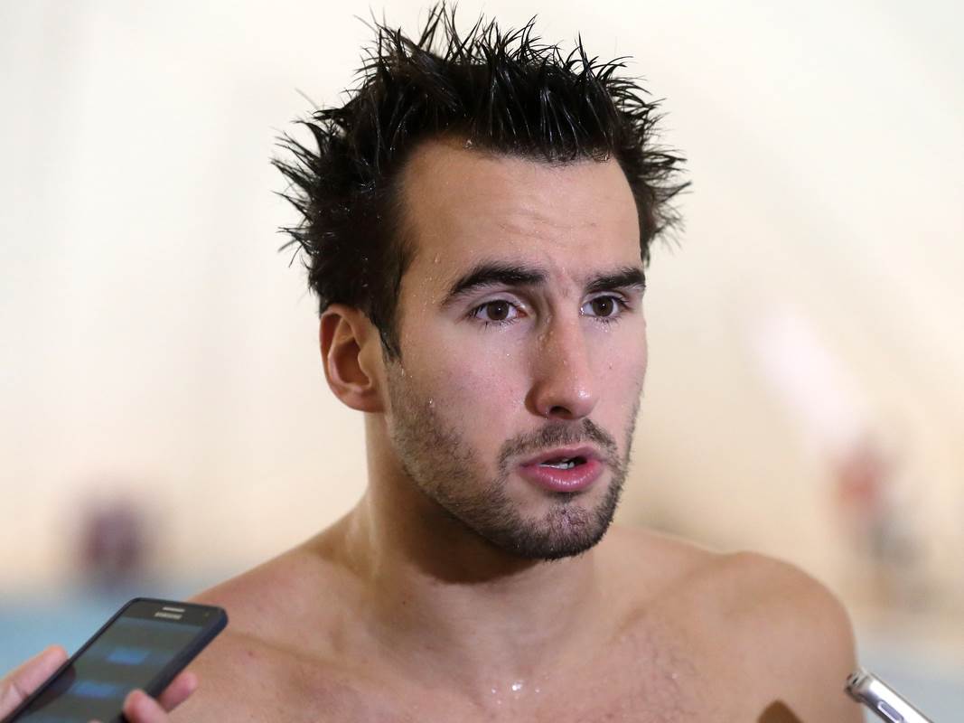  strahinja rasovic vruce glave ovo je problem 