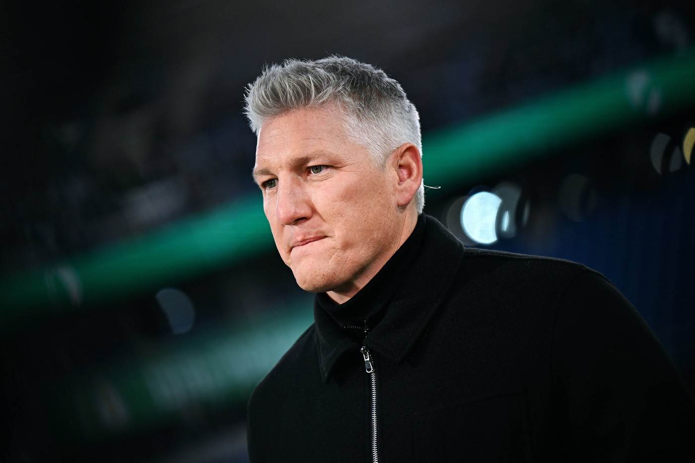  bastijan svajnstajger uhvacen u bazenu sa rodjakom 