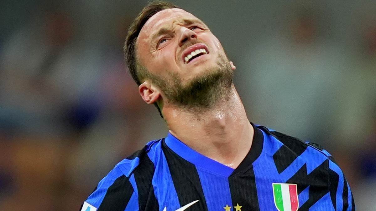  Inter dovodi Ademolu Lukmana  