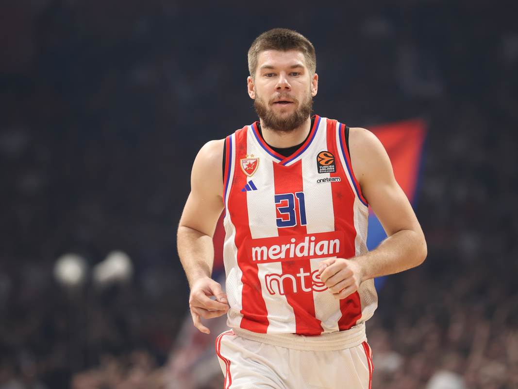  Rokas Gedraitis se oprostio od Crvene zvezde 