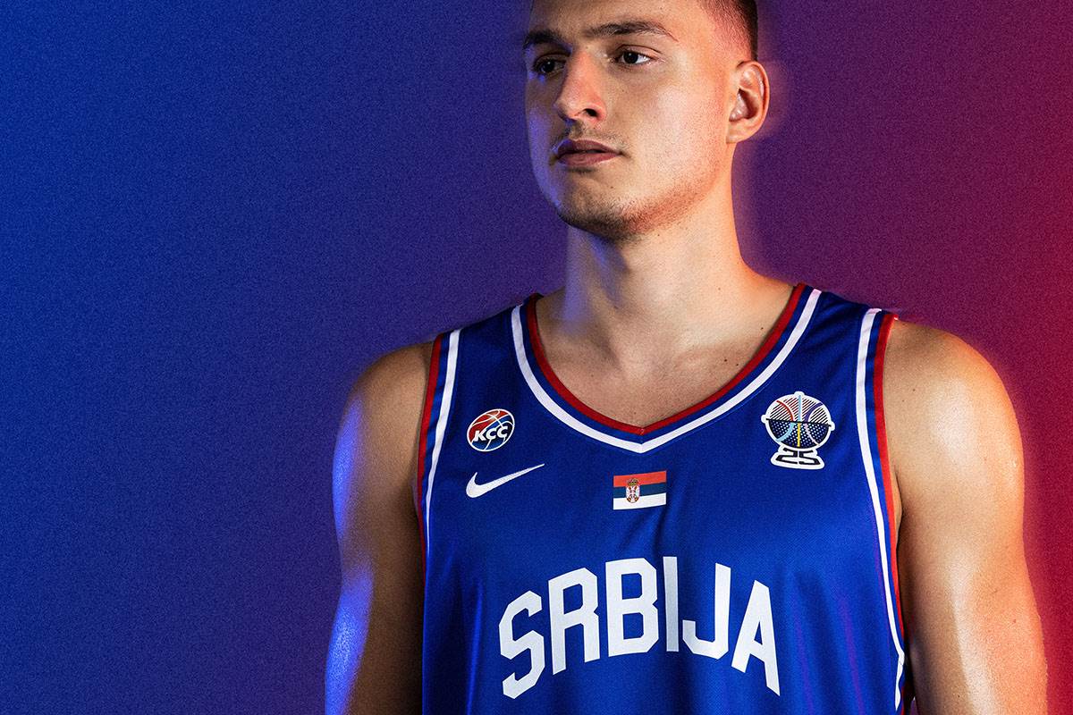  Novi dres košarkaške reprezentacije Srbije 