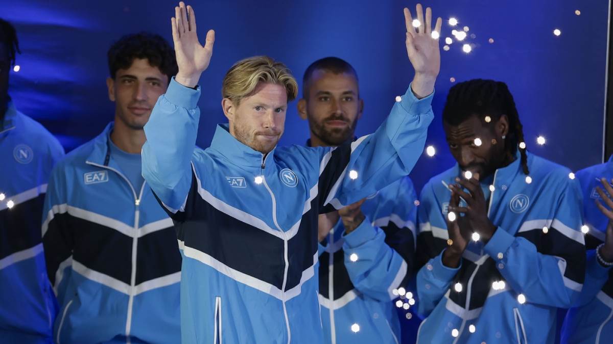  Vanja Milinković Savić u Napoliju 