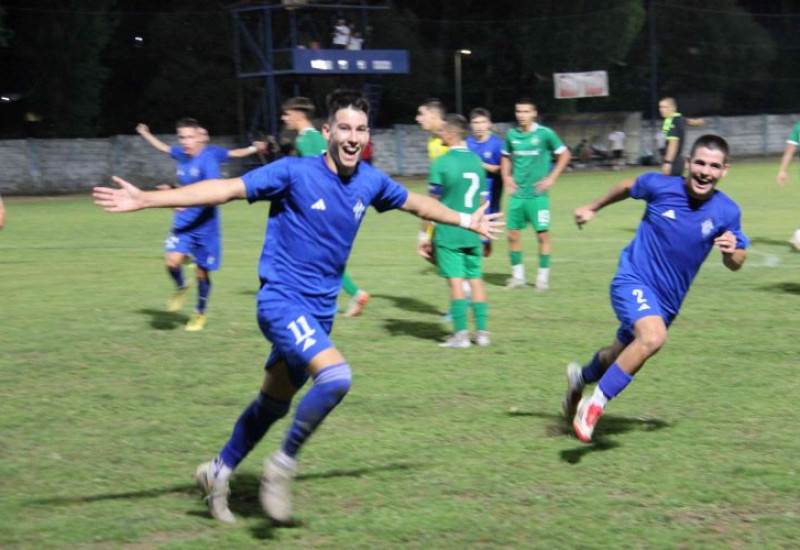  Fk Željezničar i Fk Budućnost u finalu Fudbal frends Foča 