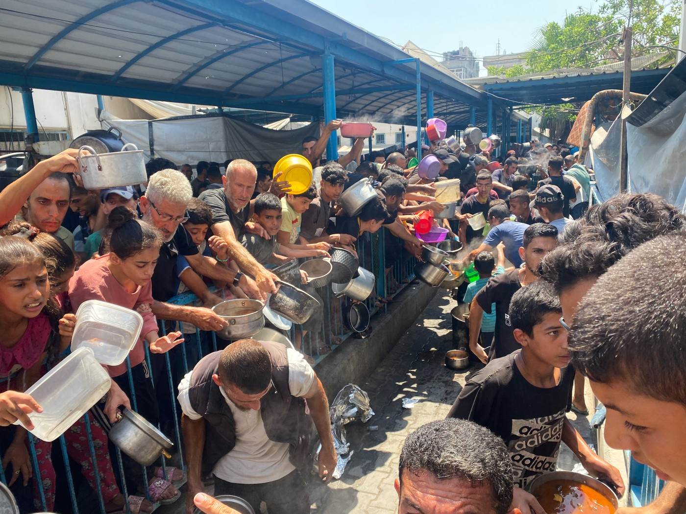  Britanija, Kanada i Australija pozvali Izrael da dozvoli pomoć Gazi 