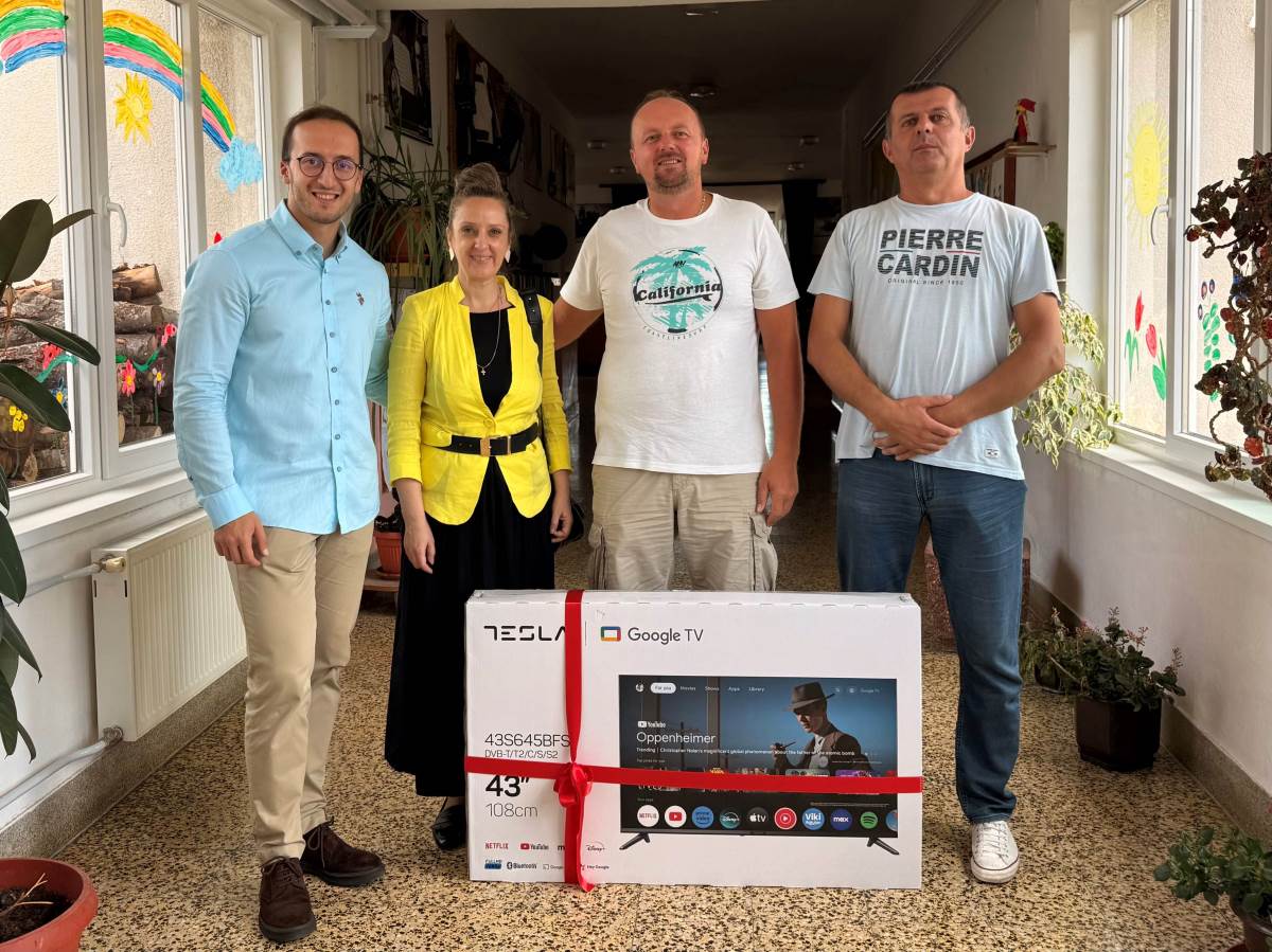  Tehnologija u službi obrazovanja: m:tel nastavlja da ulaže u škole 