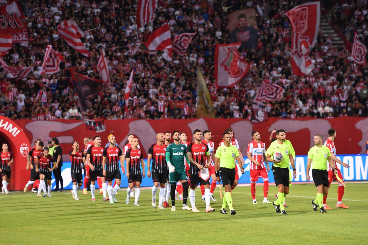  Koliko je karata prodato za meč Crvena zvezda Leh 