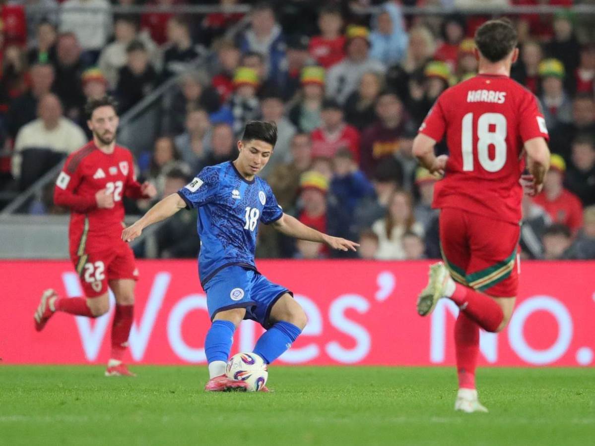  dastan satpaev sa 16 godina daje golove u ls 