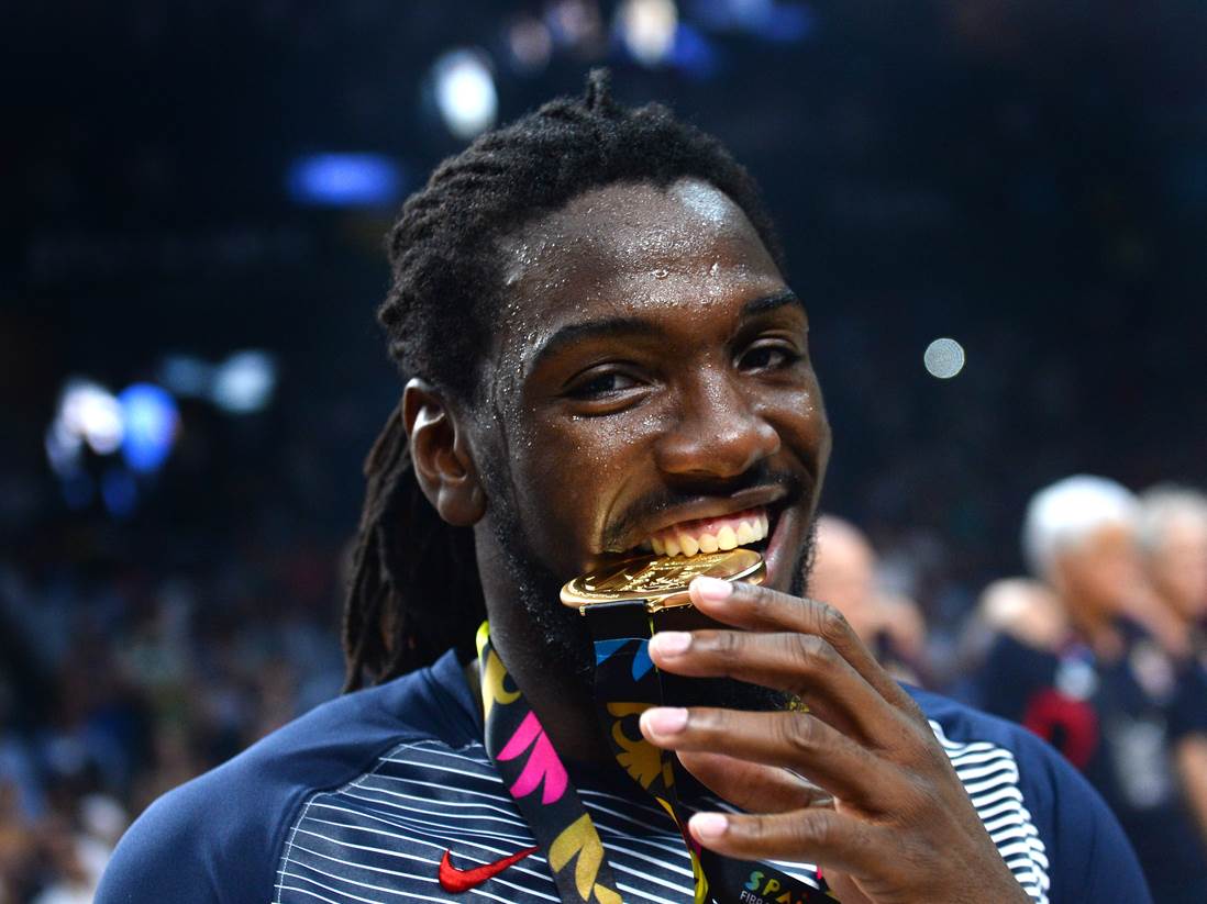  Kenet Farid potpisuje za Vritus iz Bolonje 