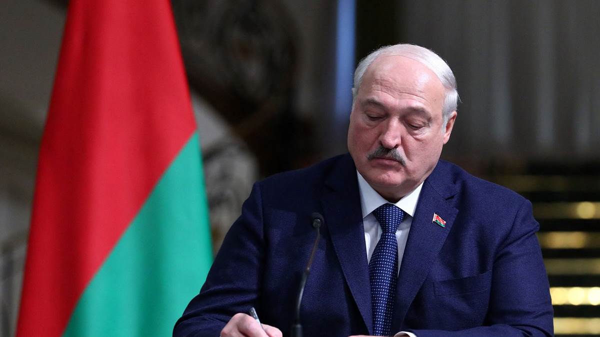  Aleksandar Lukašenko: Ne planiram da se kandidujem za još jedan mandat 